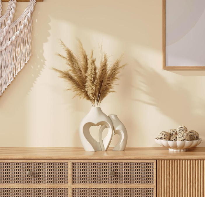 The Heartstone Embrace Vase Duo