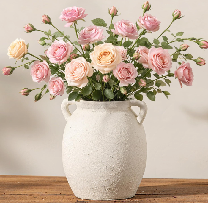 The Timeless Romance Rose Vase